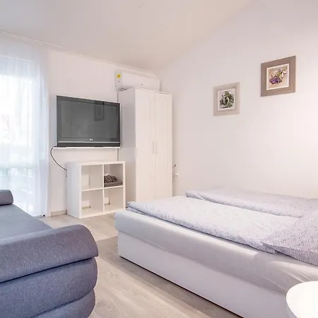 Apartment Myflat Lucy Siofok
